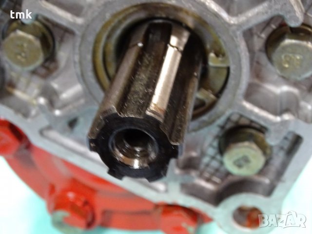 Хидравлична помпа НШ-32 ДК-3, снимка 5 - Резервни части за машини - 31800475