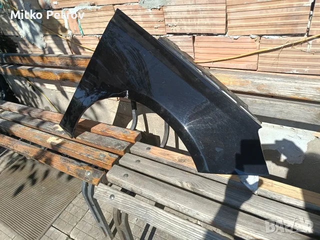 десен калник Пежо 308 Т9.. оригинален, със забележка, снимка 2 - Части - 56111332