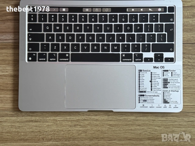 MacBook Pro 13 M2`8 CPU/10 GPU/8GB RAM/256GB SSD/Full Pack, снимка 3 - Лаптопи за работа - 53342220