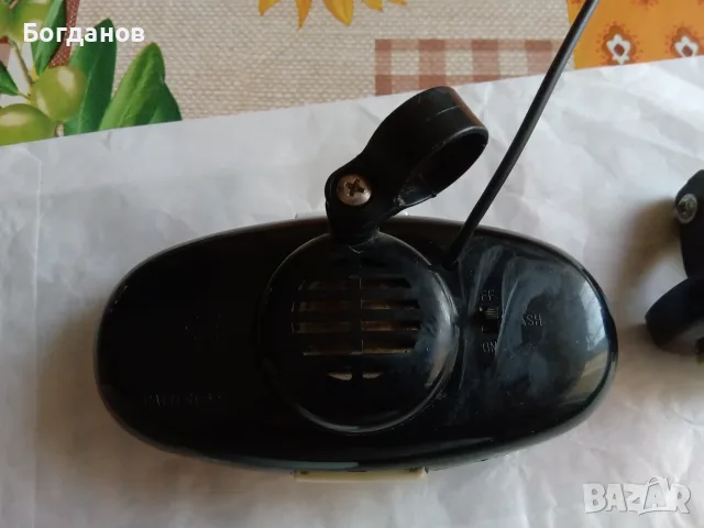 СИРЕНА СЪС СВЕТЛИНИ С 4 СИГНАЛА ЗА КОЛЕЛО, снимка 6 - Друга електроника - 55780162