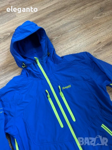Мъжко функционално яке BERGANS OF NORWAY  STRANDA Flex SoftShell Windstopper Jacket​ , L размер, снимка 5 - Якета - 54188426