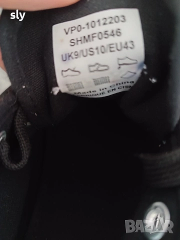 Ellesse чисто нови оригинални кецове номер 43 , снимка 4 - Маратонки - 53044312