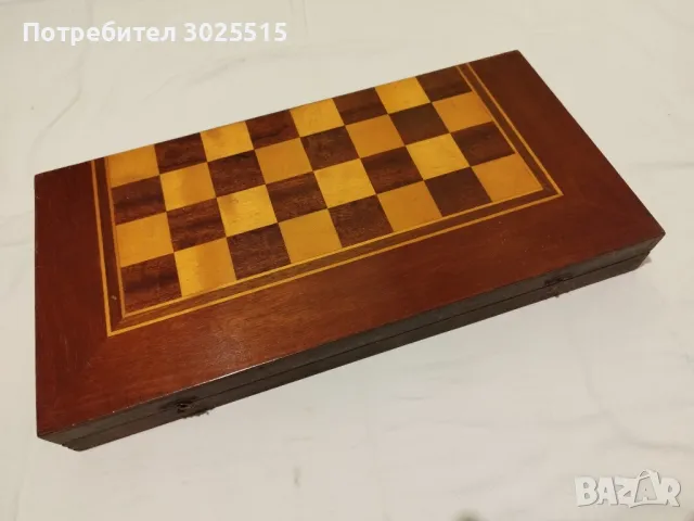 Стар шах в дървена кутия , снимка 6 - Шах и табла - 47960525