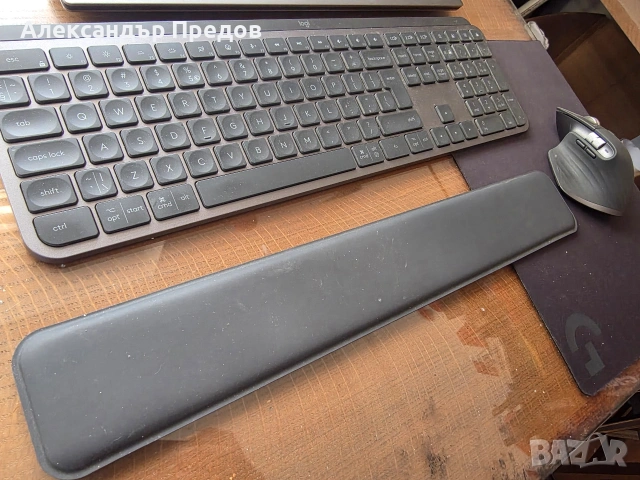 Комплект Logitech MX Keys S Combo, MX Keys S + MX Master 3S, 2.4GHz&Bluetooth, USB-C, Graphite, снимка 2 - Клавиатури и мишки - 54268082