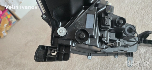 ляв лед фар за тойота корола крос, снимка 9 - Части - 53218661