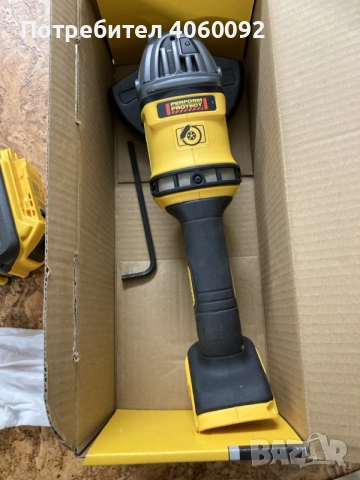 Акумулаторен ъглошлайф DeWALT 54 V, 125 мм, DCG418N, снимка 12 - Ъглошлайфи - 56024889