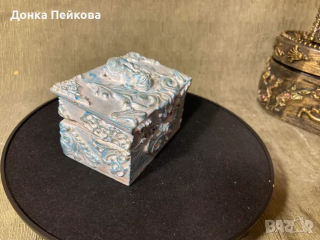 Ръчно декорирана кутия за кръщене за косичка или пъпче, скъпи спомени за бебче, снимка 1