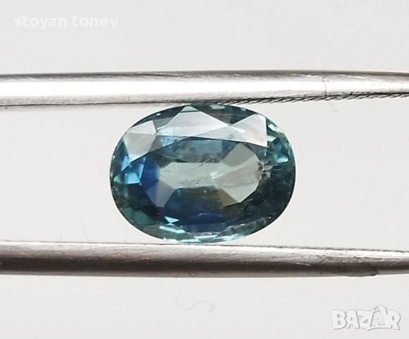 Естествен Сертифициран Син Сапфир от Мадагаскар – 1,92 карата!, снимка 2 - Други - 53967249