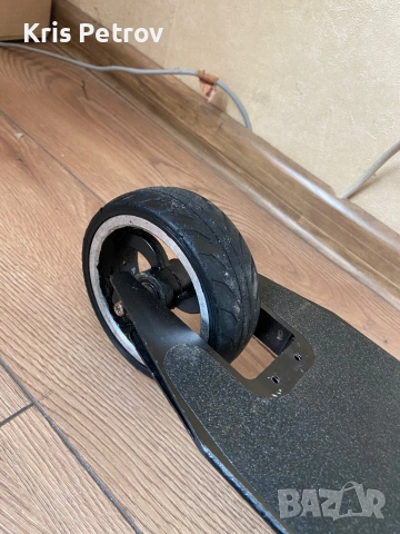 Електрическа Тротинетка E-Scooter, снимка 9 - Скейтборд, ховърборд, уейвборд - 54101974