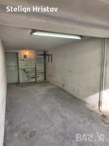 Продава се гараж в идеален център град Плевен, снимка 7 - Гаражи и паркоместа - 54100585