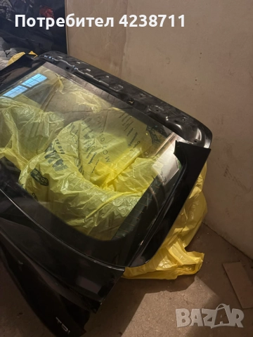 Ауди А4 В9 комби задно стъкло, снимка 4 - Части - 52670296