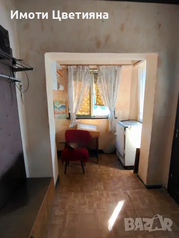 Двуетажна къща в с. Млекарево, снимка 6 - Къщи - 56080382