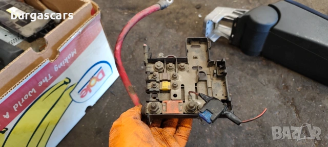 Плюсова клема предпазители Fiat Stilo 1.6 103к.с.