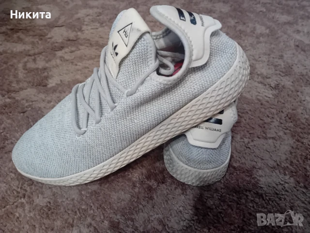 Адидас Pharrell Williams-маратонки 42-43 номер