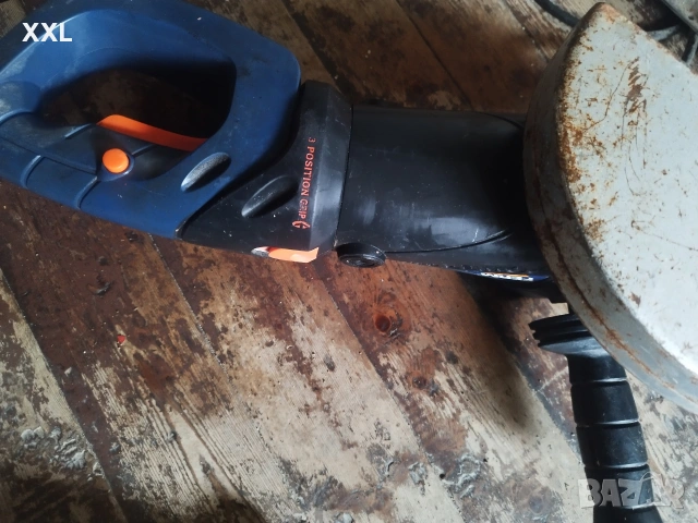 Голям ъглошлайф FERM 2000w, снимка 2 - Други инструменти - 54007595