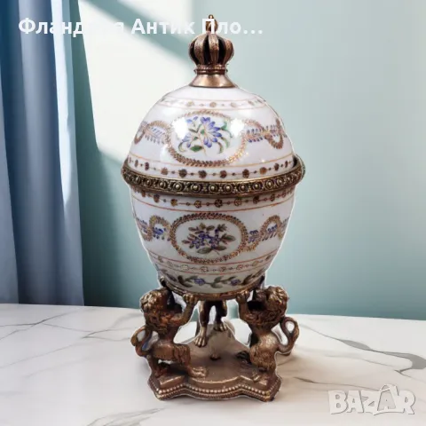 Яйце порцелан и бронз - Виолетки