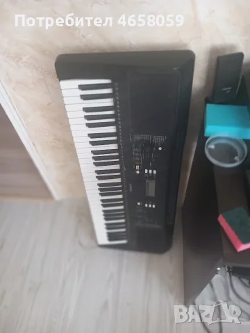 продавам синтезатор yamaha psr e 363