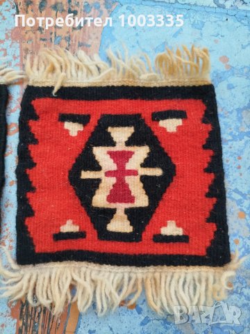 Ръчно тъкани с чипровски мотиви , снимка 2 - Антикварни и старинни предмети - 50793347