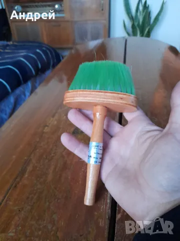 Стара бръснарска,фризьорска четка, снимка 2 - Други ценни предмети - 48619887