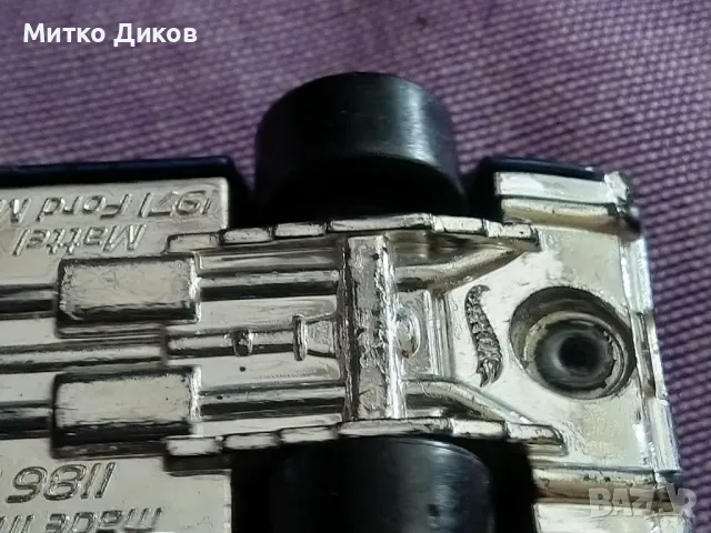 Колекционерска количка Ford Mustang Boss 351 HW Showroom 71 Hot Wheels  1:64 2013, снимка 7 - Колекции - 50165937