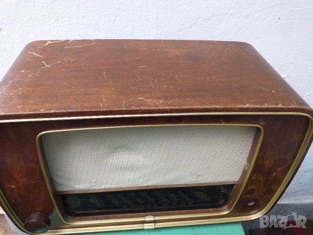 NORDMENDE BREMEN 186-WU Радио 1951г, снимка 8 - Радиокасетофони, транзистори - 29514768