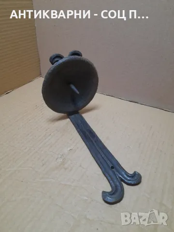 Стар Ръчно Кован Стенен Свещник., снимка 2 - Антикварни и старинни предмети - 49214565