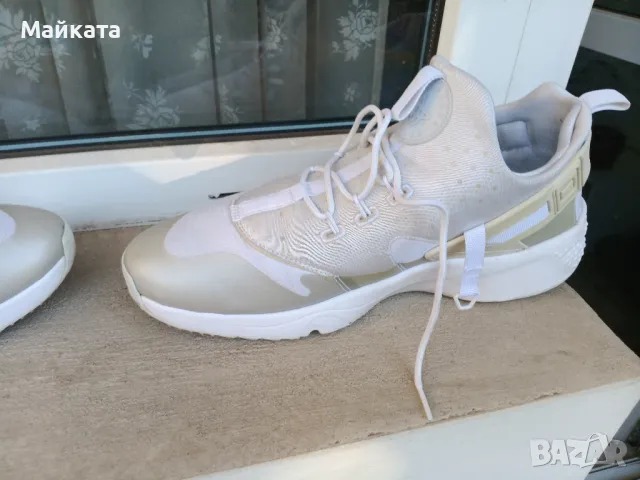 Nike air huarache , снимка 12 - Маратонки - 47270650
