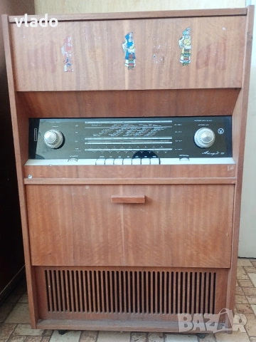 Радио шкаф Акорд 101