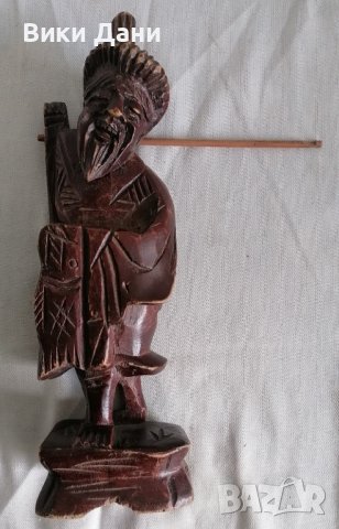 антика скулптура резба рибар Тайван