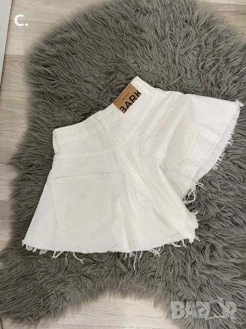 Дамски къси панталони, снимка 2 - Къси панталони и бермуди - 53949176