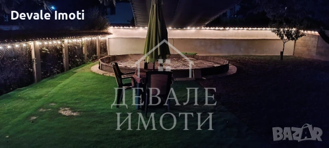 Продава се масивна двуетажна къща с гараж в гр. Мартен, снимка 17 - Къщи - 53354093