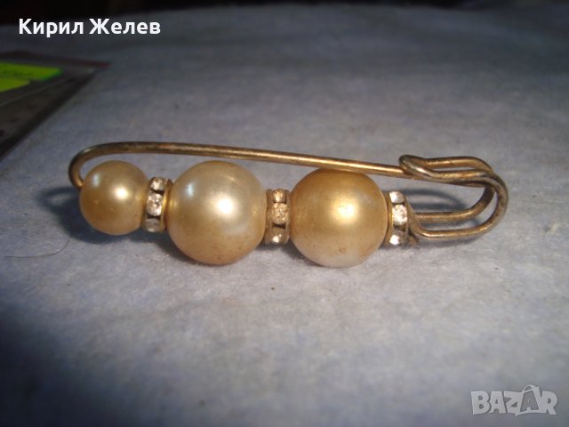 СТАРА СТИЛНА ПЕРЛЕНА РЕТРО АРТ КРИСТАЛНО УКРАСЕНА ИГЛА БРОШКА ВИНТИДЖ БИЖУ ФИБУЛА 10017, снимка 7 - Антикварни и старинни предмети - 37621623