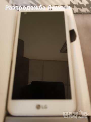 LGXScreen  мобилен телефон