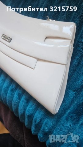 Дамска чанта клъч бяла, снимка 5 - Чанти - 49423547