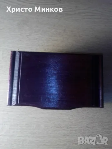 Продавам дървена кутия, тип скрин, снимка 2 - Декорация за дома - 49559702