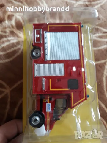 Mercedes 316 CDI Peugeot J5 Iveco Dayli 4x4 Renault Master Iveco Dayli 1.43 Scale Hachette, снимка 17 - Колекции - 50300547