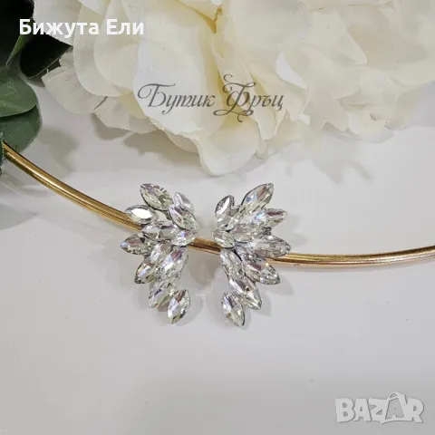 Обеци бели кристали 09