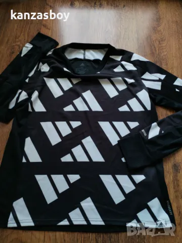 adidas Own The Run Celebration Sweatshirt - страхотна дамска блуза КАТО НОВА М, снимка 5 - Блузи с дълъг ръкав и пуловери - 49667721