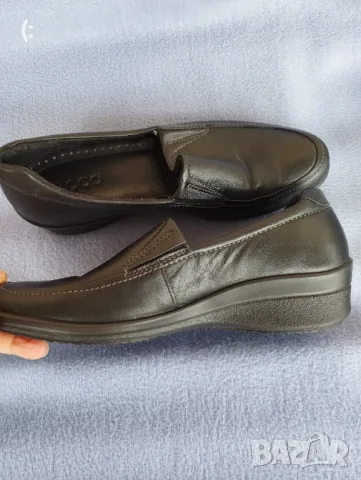Обувки Ecco номер 40.