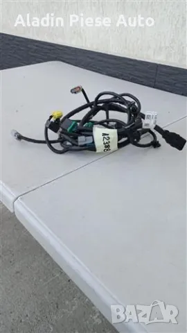 Монтаж на парктроник задна броня Kia Sportage 5 код 91880-R2590, 91880R2590 , снимка 3 - Аксесоари и консумативи - 47687186