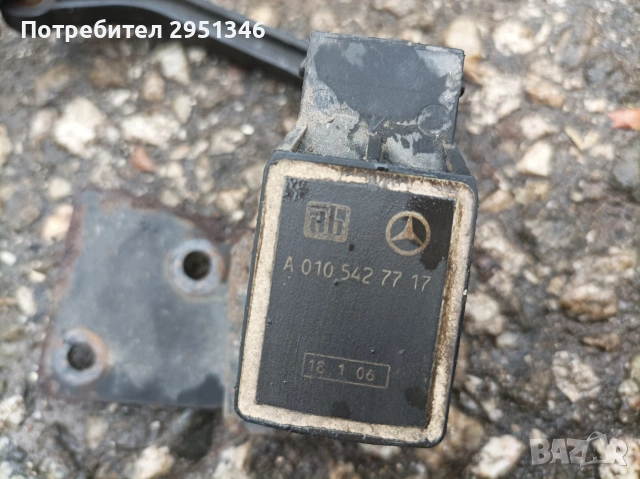 кантар за въздушно окачване Mercedes ML W164 0105427717, снимка 2 - Части - 53888263