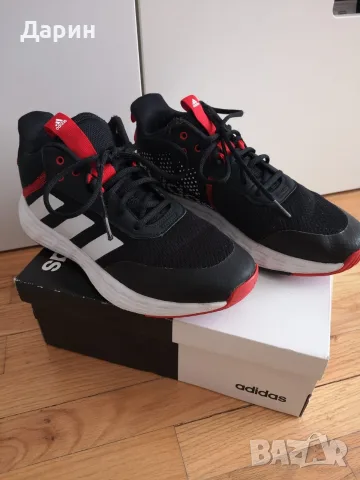 Маратонки ADIDAS 38 номер