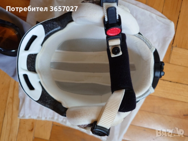 Ски каска Uvex с очила Alpina, снимка 5 - Зимни спортове - 52668185