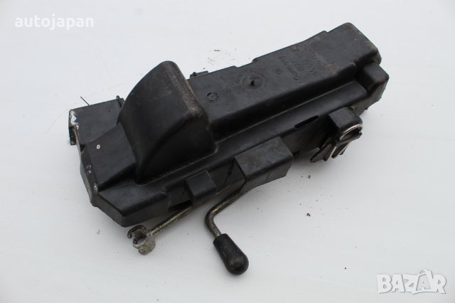 Оригинален крик Фолксваген, Ауди Volkswagen, Audi, снимка 2 - Части - 44478260