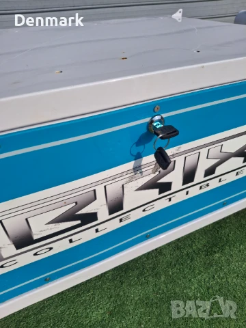 Метални шкафчета с ключета, снимка 3 - Други инструменти - 51302436