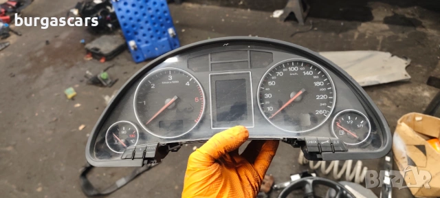 Километраж 8E0920900K Audi A4 B6 Avant 2.5TDI - 163 к.с