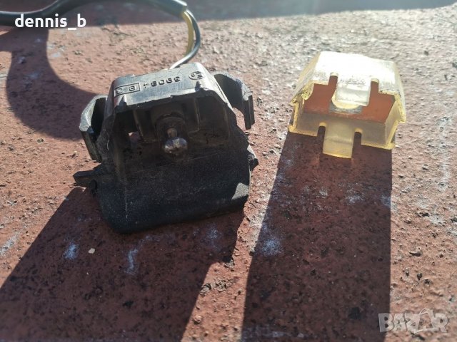 Fiat uno 1988 лампа заден номер, снимка 5 - Аксесоари и консумативи - 38264540