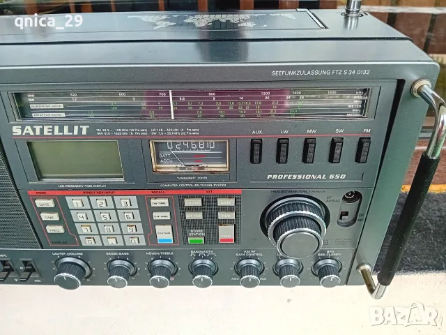 Grundig Satellit 650 professional, снимка 2 - Радиокасетофони, транзистори - 56189117