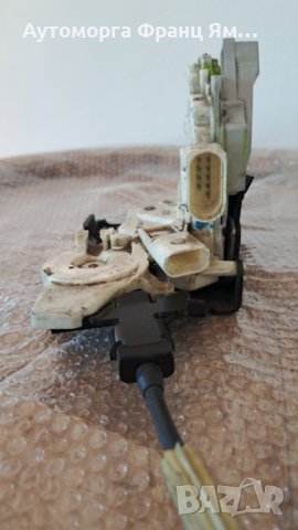 ПРЕДНА ДЯСНА БРАВА С АВТОМАТИЧНО ПРИБИРАНЕ НА AUDI A6 C6