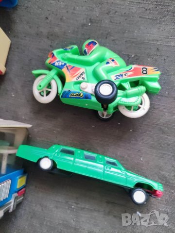 Продавам стари детски играчки, снимка 2 - Коли, камиони, мотори, писти - 37182818